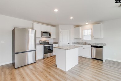 1070 Crescent Moon Loop, Hopkins, SC 29061 - photo 5