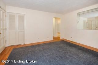 9103 Danby Ct, Louisville, KY 40291 - photo 7