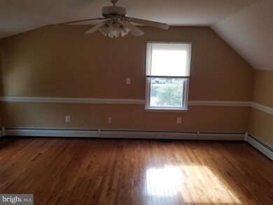 8361 Brock Bridge Rd, Laurel, MD 20724 - photo 6