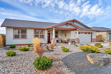 3435 SW 45th St, Redmond, OR 97756 - photo 2