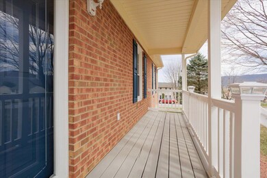 06-174 Ray St_06