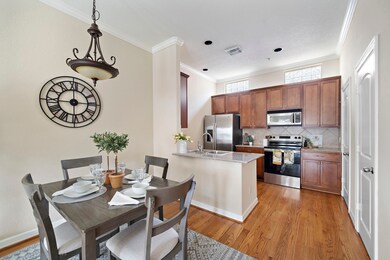 1913 Gillette St unit C, Houston, TX 77006 - photo 6