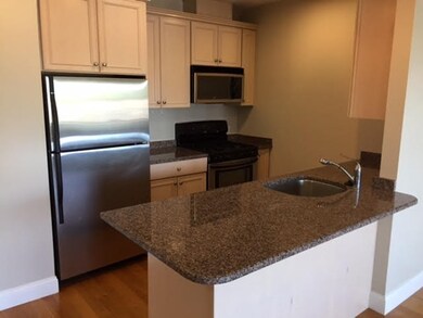 1522 Vfw Pkwy unit 502, West Roxbury, MA 02132 - photo 2