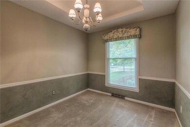 12401 W 99th St, Lenexa, KS 66215 - photo 6