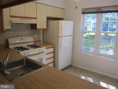 1503A Denham Ct unit 1503, Mount Laurel, NJ 08054 - photo 6