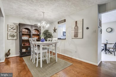 618 Budleigh Cir, Lutherville Timonium, MD 21093 - photo 7