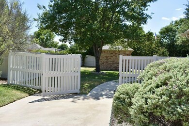 2206 Riverwood Dr, Weatherford, TX 76087 - photo 5