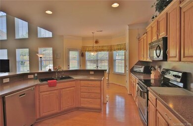 Open Floor Plan Kitchen Island eat in breakfast ar