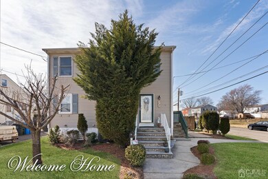 13 Hagaman St, Port Reading, NJ 07064 - photo 3