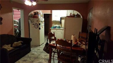 Front unit (living room view to kitchen)