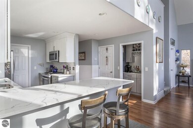 153 Mitchell Ct, Elk Rapids, MI 49629 - photo 4