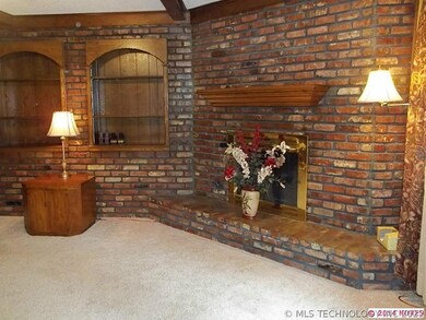 Living room  Fire Placew/gas logs