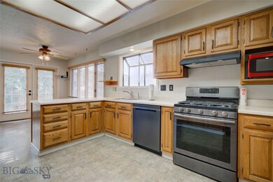 318 N 17th Ave, Bozeman, MT 59715 - photo 6