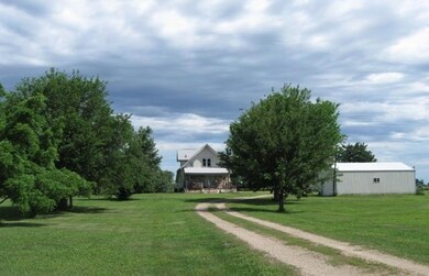 310MapleStEthanFrontYard
