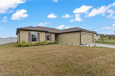 246 Loadstar St, Fort Myers, FL 33913 - photo 2