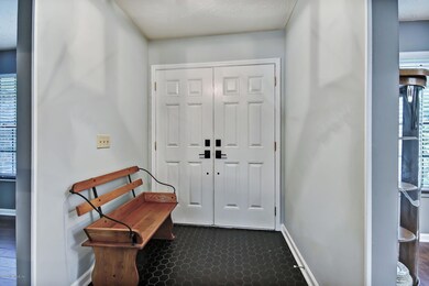 5253 Magnolia Oaks Ln, Jacksonville, FL 32210 - photo 7