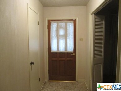 311 S College Ave, Troy, TX 76579 - photo 4