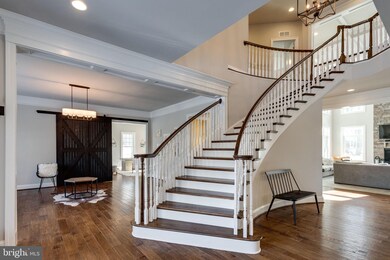 15801 Morgans Hamlet Ct, Centreville, VA 20120 - photo 3