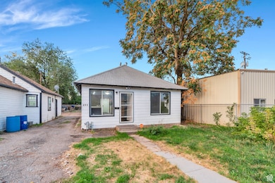 539 W 24th St, Ogden, UT 84401 - photo 3