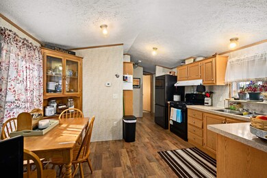 13 Bailey Dr, Boscawen, NH 03303 - photo 3