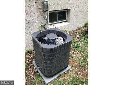 1365 Valley Rd, Woodlyn, PA 19094 - photo 5