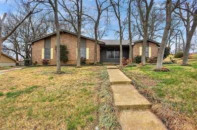 1630 W Washington St, Denison, TX 75020 - photo 2