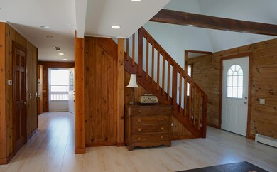 ENTRANCE TO LIVING