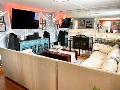 139 Chandler Ave, Cranston, RI 02910 - photo 3