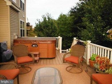 523 Shannon Dr N, Greencastle, PA 17225 - photo 3