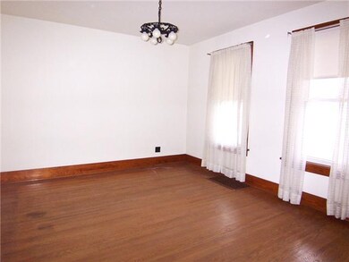 Living Room. LIVING ROOM AREA.