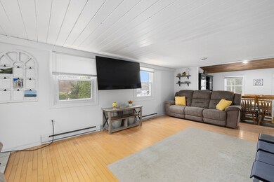 5 Bertine St, Bellingham, MA 02019 - photo 5