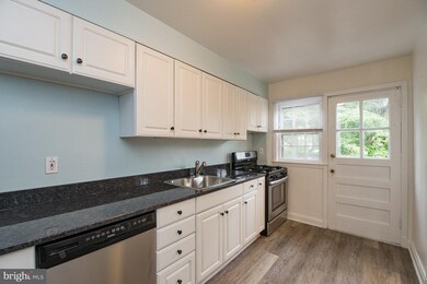 127 Brandon Rd, Baltimore, MD 21212 - photo 7