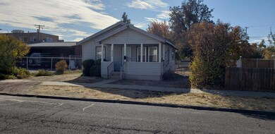 2044 White Ave, Klamath Falls, OR 97601 - photo 3