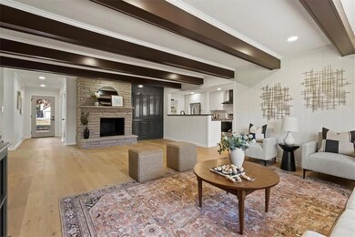 5225 Mansfield Ln, Shawnee, KS 66203 - photo 4