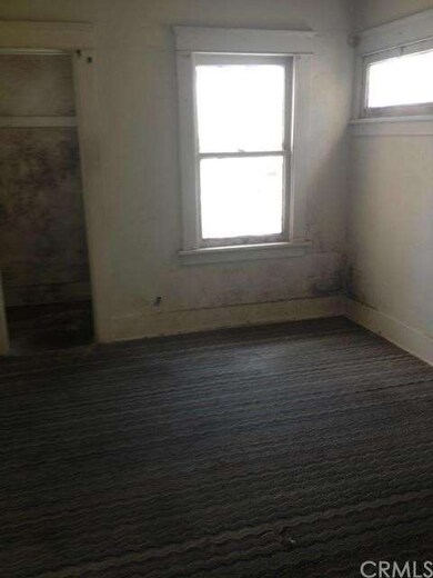 Lewis Ave. // Bedroom