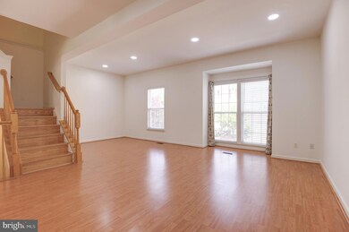 13593 Bathgate Dr, Herndon, VA 20171 - photo 7