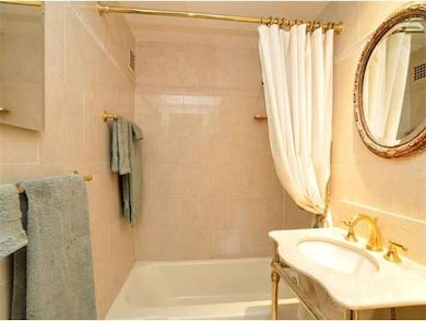 Whittier Place Condominium unit 24D, Boston, MA 02114 - photo 6