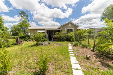 114 Lake Shore Ter, Interlachen, Florida