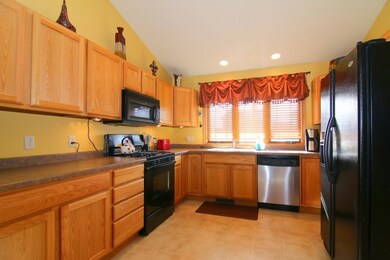 5208 Day Lily Place, Fitchburg, WI 53711 - photo 7