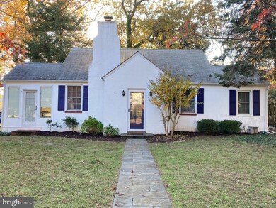 222 Sillery Bay Rd, Pasadena, MD 21122 - photo 2