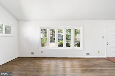 8 Wainwright Dr, Annapolis, MD 21401 - photo 6