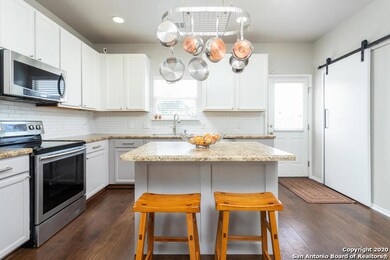 10018 Dawn Trail, San Antonio, TX 78254 - photo 6