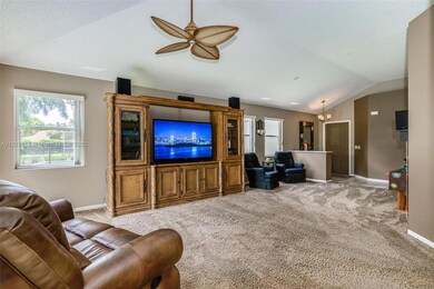 9461 Oak Grove Cir, Davie, FL 33328 - photo 6