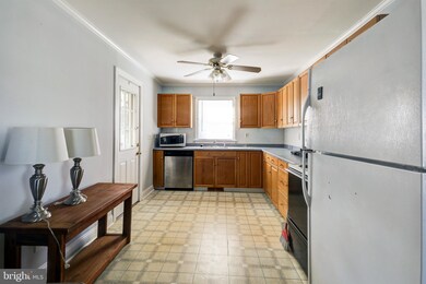 1201 Meadow View Rd, Pasadena, MD 21122 - photo 5