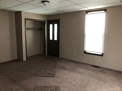 1915 Jefferson St, Anderson, IN 46016 - photo 3