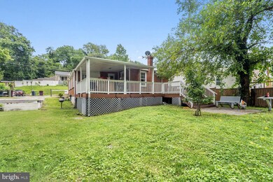 605 Opus Ave, Capitol Heights, MD 20743 - photo 3