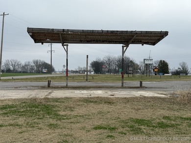 9999 Oklahoma 100, Webbers Falls, OK 74470 - photo 2