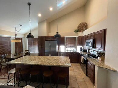 2322 E Millbrae Ct, Gilbert, AZ 85234 - photo 4