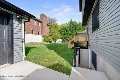 5635 Amboy Rd, Staten Island, NY 10309 - photo 3