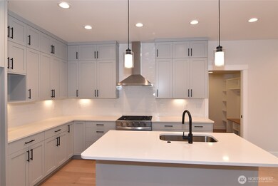 1105 Whidbey St, Bellingham, WA 98229 - photo 5